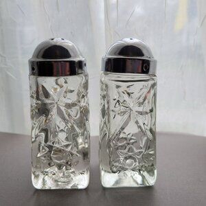 Vintage Starburst Glass Salt & Pepper Shakers With Metal Lids